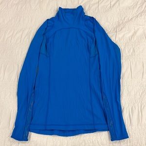 Lululemon mock neck long sleeve shirt